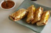 早餐什锦饼充满培根，鸡蛋和卡松迪(西红柿风味)<a…