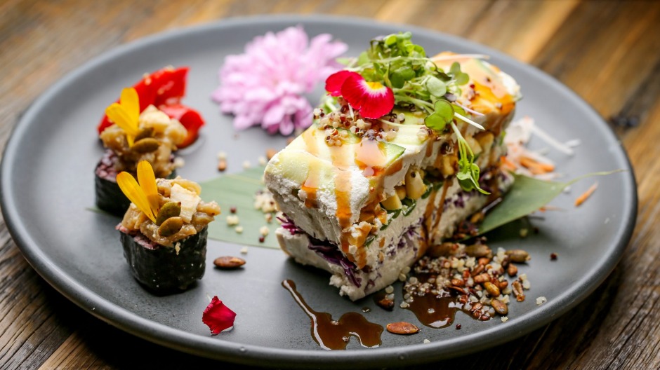 在Neko Neko的未加工的素食主义者Okonomiyaki（＃10）。
