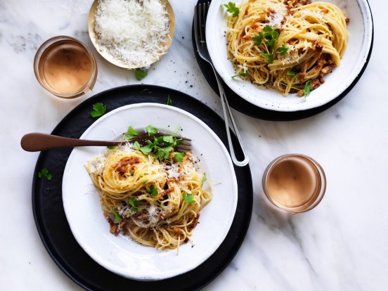 回到基础：如何制作经典的Carbonara（Adam Liaw）<A ...