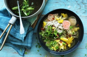 鸡肉和玉米汤。