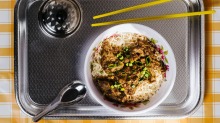 Sa Cha Beef Noodles并不花哨，但它们非常受欢迎。