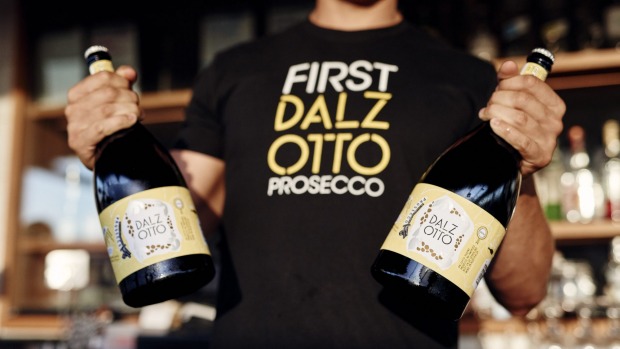 Dal Zotto Wines酒店为客人提供深入潜水的机会，它在澳大利亚开创了。