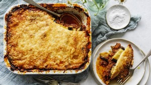 Moussaka与剩余的碎羊肉。
